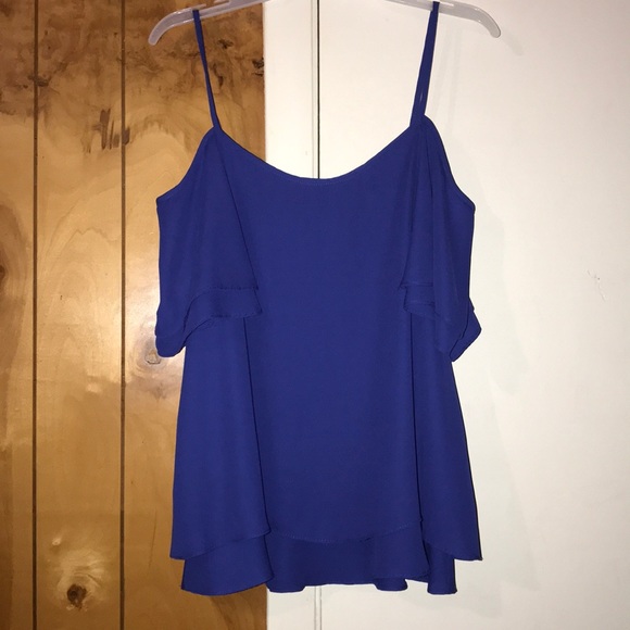 Tops - Dark blue blouse.